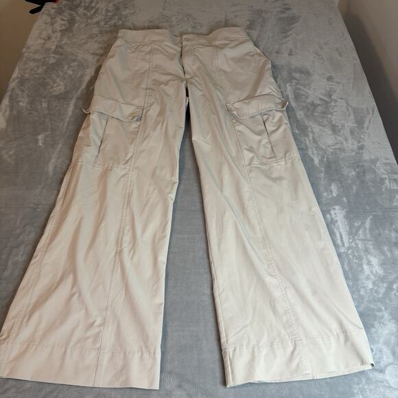 Athleta Pants - Athleta Chelsea Wide Leg Pant Womens 12 Beige Cargo Stretch Performance